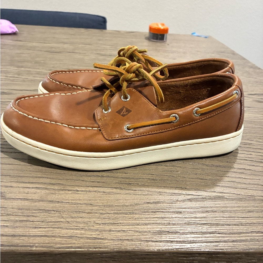Sperry Tan Leather Men’s Boat Shoes with White Sole
